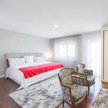 Accommodation in private suites